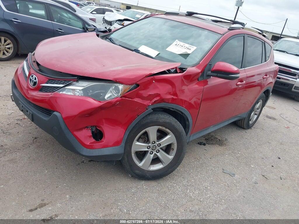 2T3WFREVXFW199614 2015 TOYOTA RAV4 photo no. 2