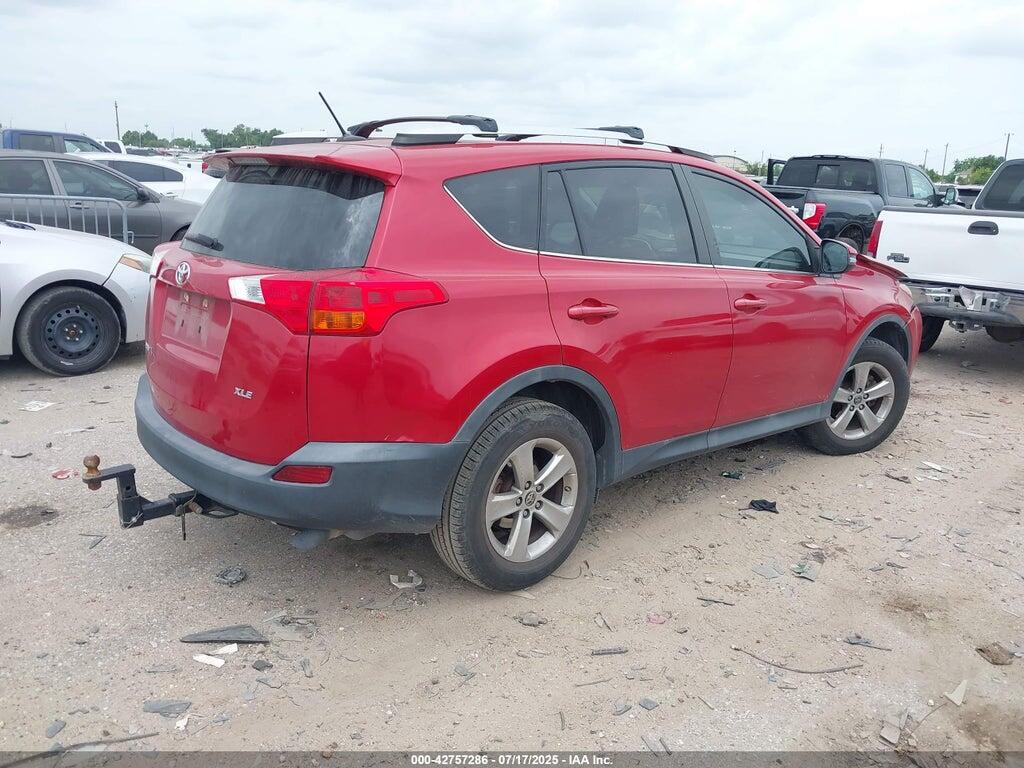 2T3WFREVXFW199614 2015 TOYOTA RAV4 photo no. 4