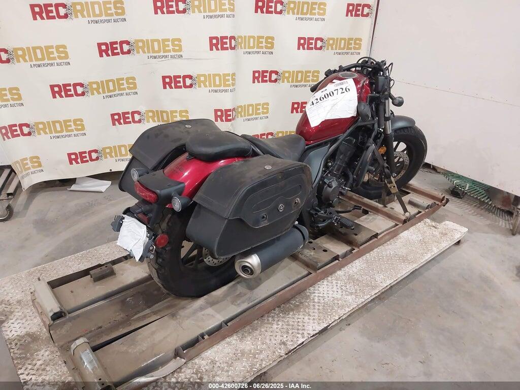 MLHNC5300P5600596 2023 HONDA CMX300 photo no. 4