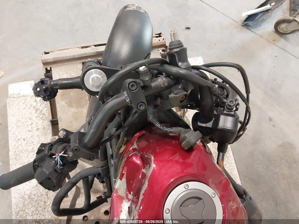 MLHNC5300P5600596 2023 HONDA CMX300 photo no. 7