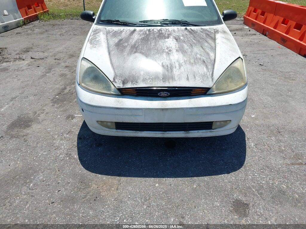 1FAFP3434YW125500 2000 FORD FOCUS photo no. 12