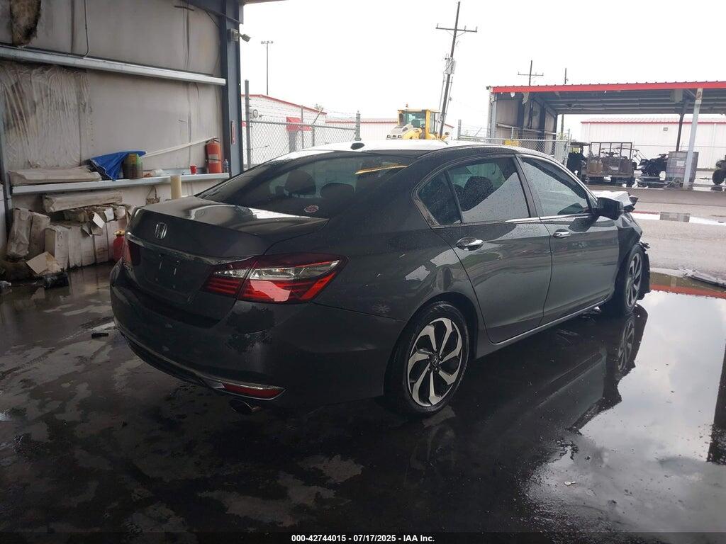 1HGCR2F84HA032145 2017 HONDA ACCORD photo no. 4