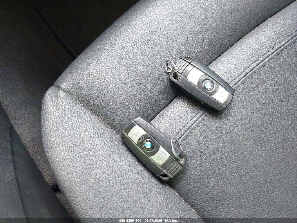 WBAKF5C58BE395544 2011 BMW 328I photo no. 11
