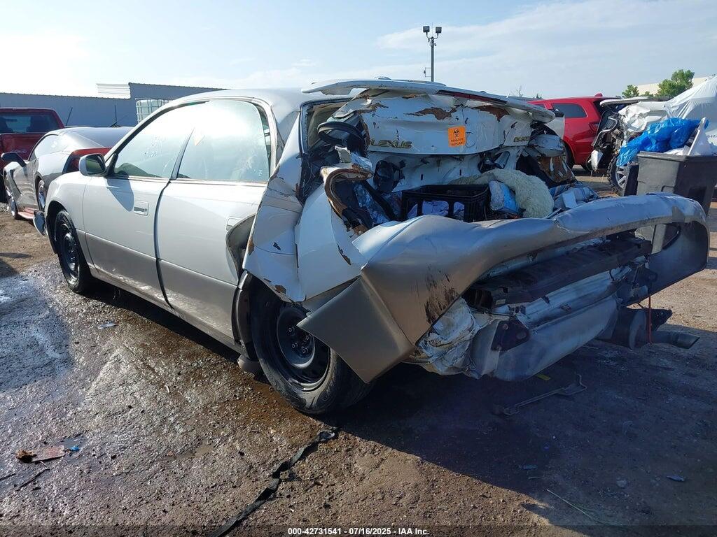 JT8BF28G2W5030907 1998 LEXUS ES 300 photo no. 3