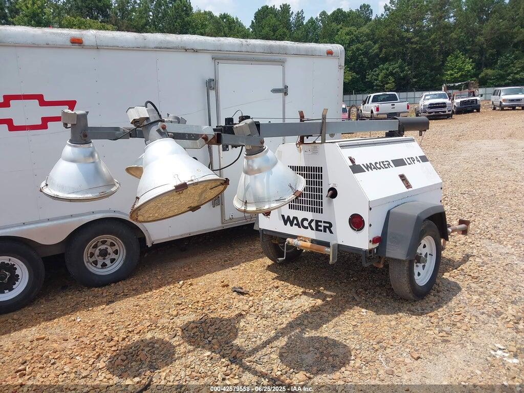 5AJLS16171B001083 2001 MOBILE FLOODLIGHT TRAILER photo no. 4