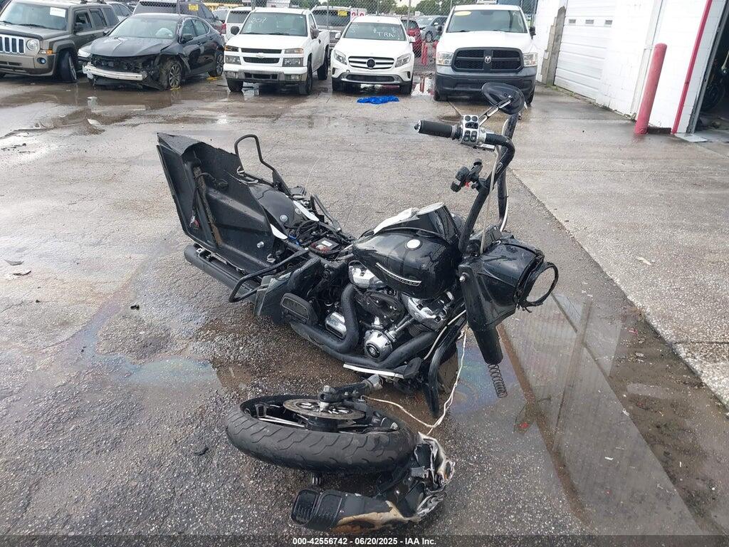 1HD1FBC17HB619535 2017 HARLEY-DAVIDSON FLHR photo no. 1