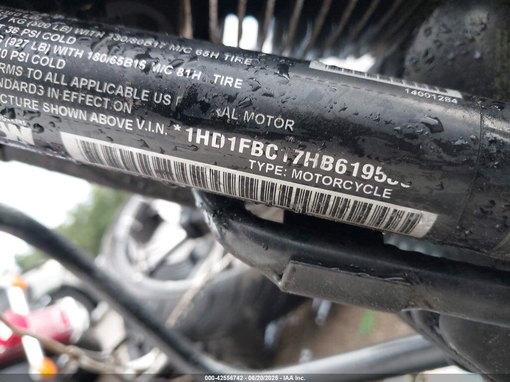 1HD1FBC17HB619535 2017 HARLEY-DAVIDSON FLHR photo no. 10