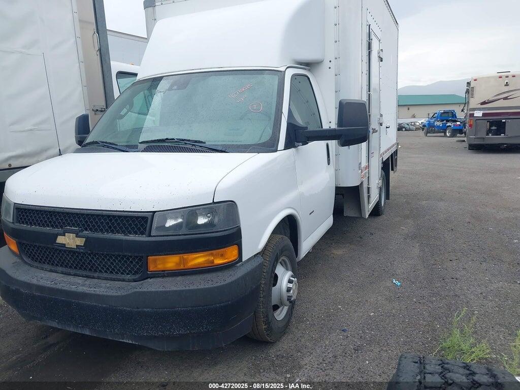 1HA3GSCG0KN004385 2019 CHEVROLET EXPRESS CUTAWAY 4500 photo no. 2