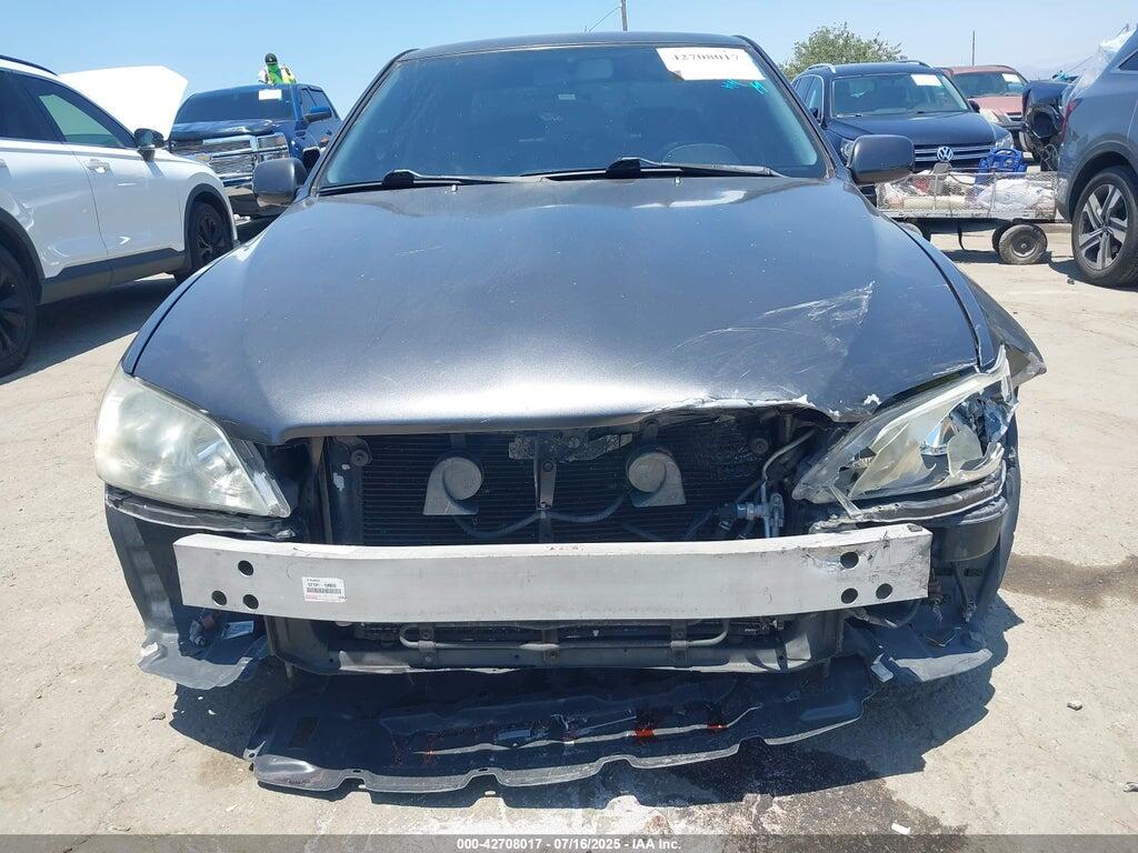 JTHBD182710019413 2001 LEXUS IS 300 photo no. 6