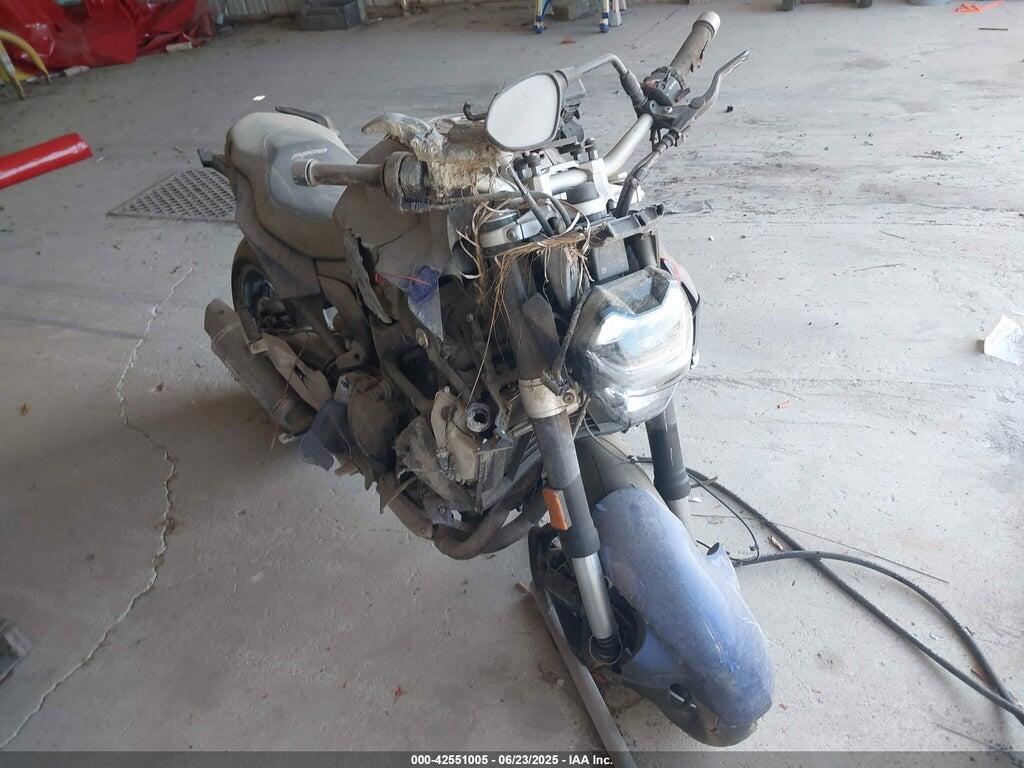 WB10K1308M6D60423 2021 BMW F 900 photo no. 1