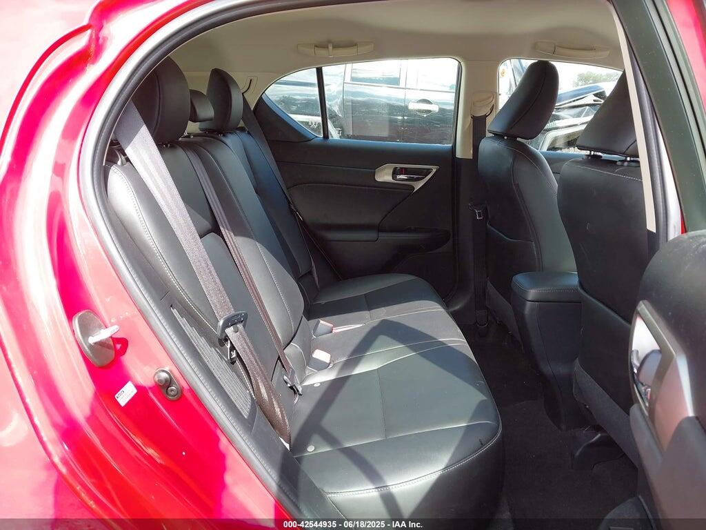 JTHKD5BHXG2264904 2016 LEXUS CT 200H photo no. 8