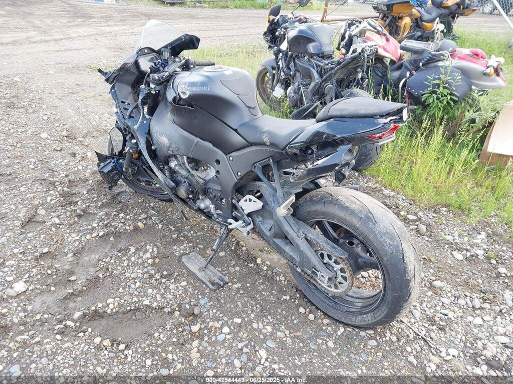 JKBZXVM13SA009524 2025 KAWASAKI ZX1002 photo no. 3