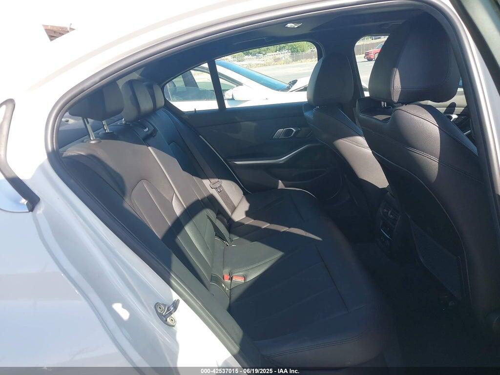 3MW5R1J5XK8A04056 2019 BMW 330I photo no. 8