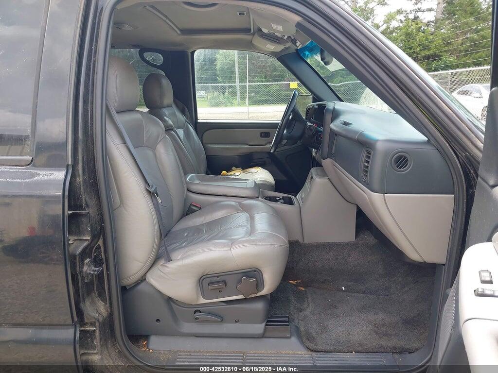 1GNEC13T01J123440 2001 CHEVROLET TAHOE photo no. 5