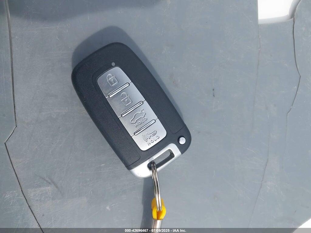 KNDJT2A25B7725921 2011 KIA SOUL photo no. 11