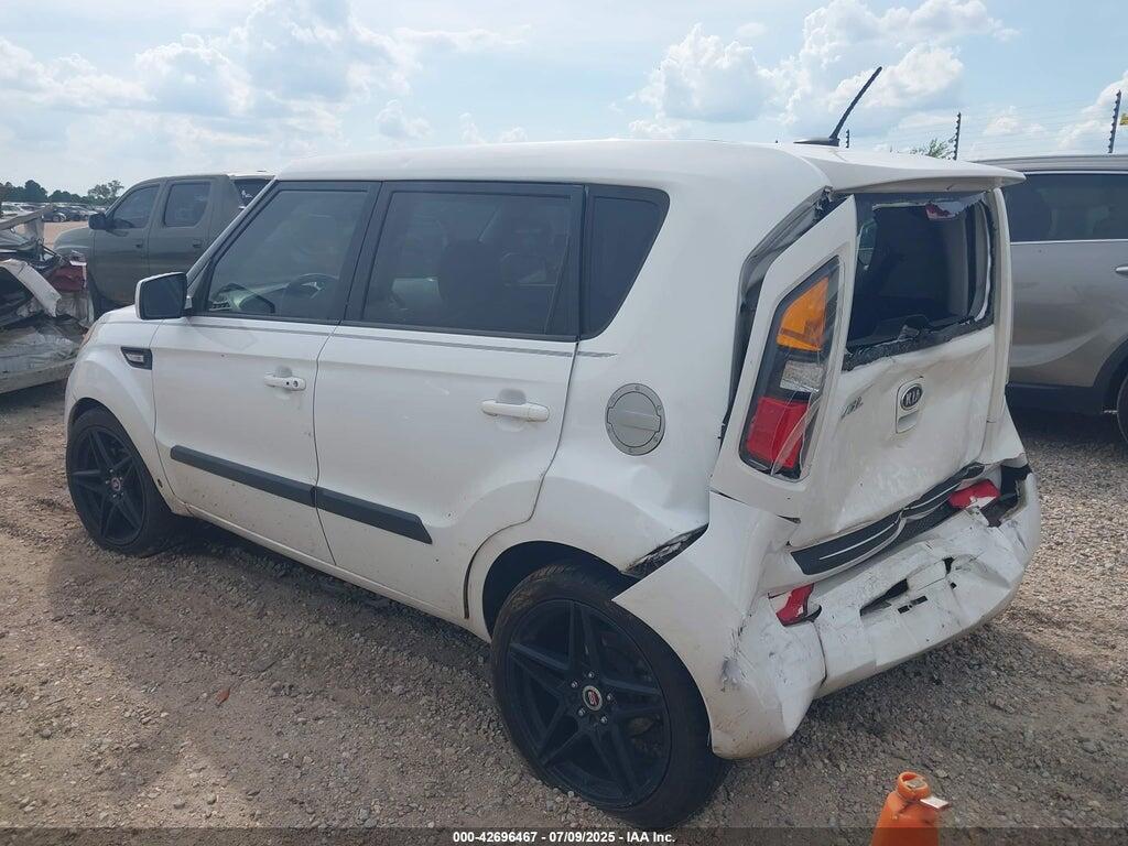 KNDJT2A25B7725921 2011 KIA SOUL photo no. 3