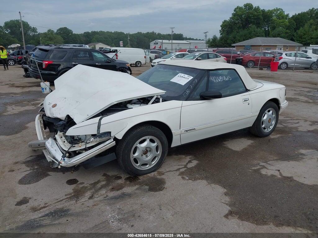1G4EC33C6LB905058 1990 BUICK REATTA photo no. 2
