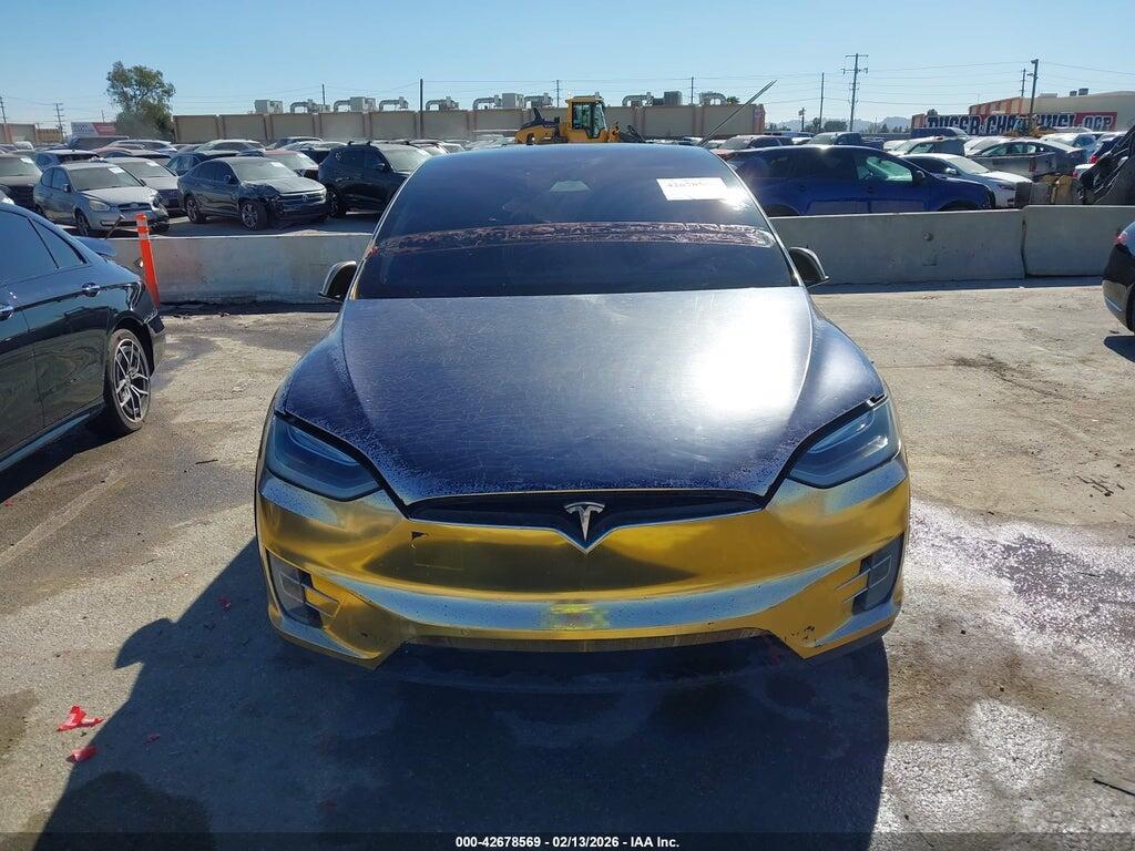 5YJXCDE29HF067037 2017 TESLA MODEL X photo no. 12