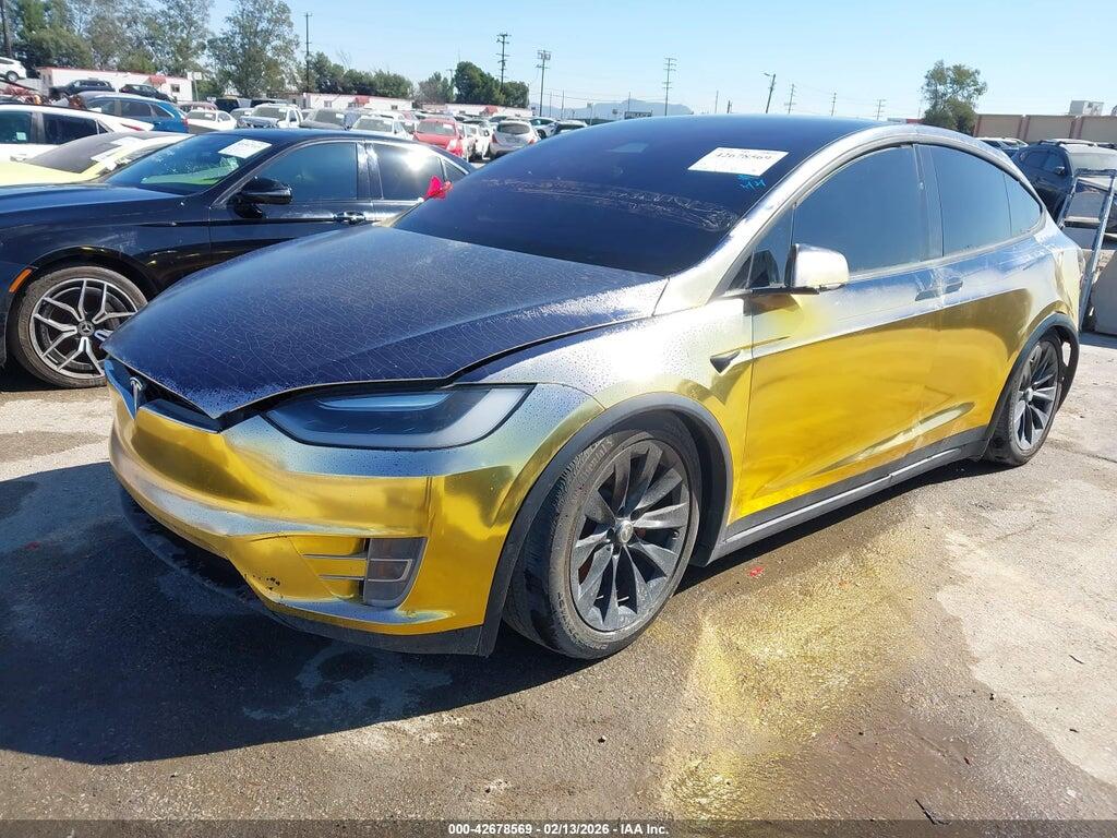 5YJXCDE29HF067037 2017 TESLA MODEL X photo no. 2