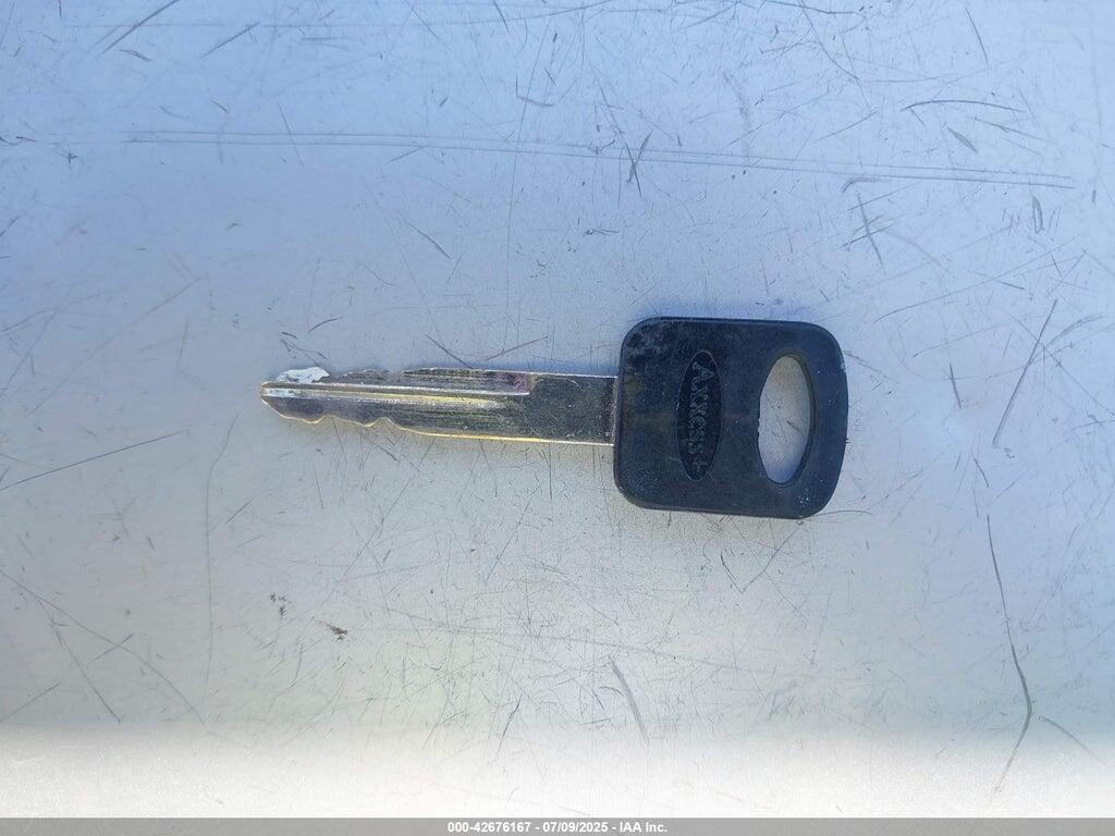 1FTNE2EL7BDA94086 2011 FORD E-250 photo no. 11