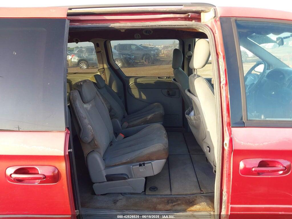 2A4GP44R17R343713 2007 CHRYSLER TOWN & COUNTRY photo no. 8