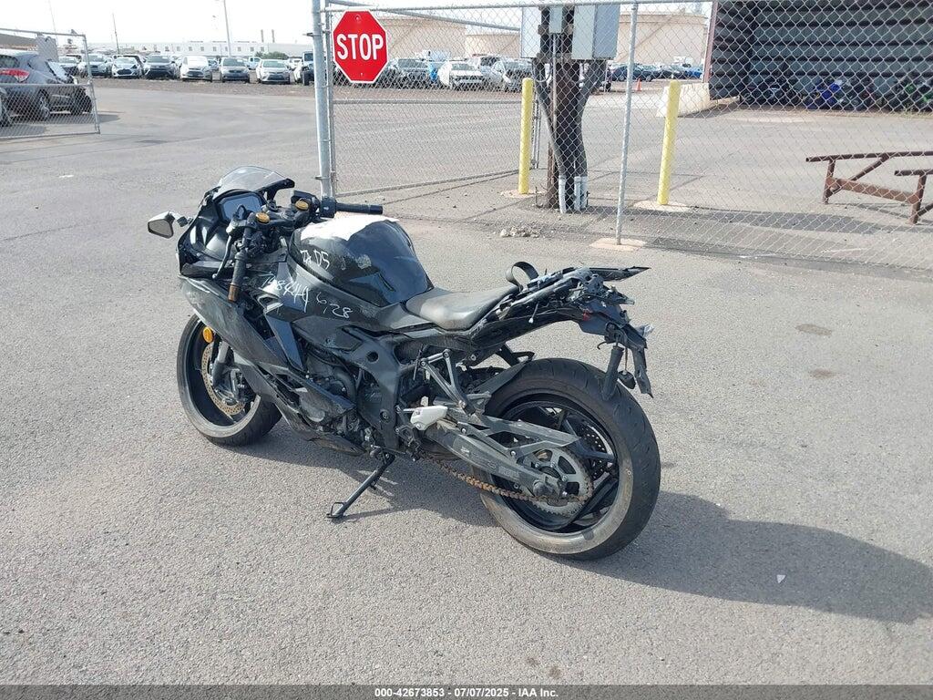 ML5ZXCP14SDA35104 2025 KAWASAKI ZX400 photo no. 3