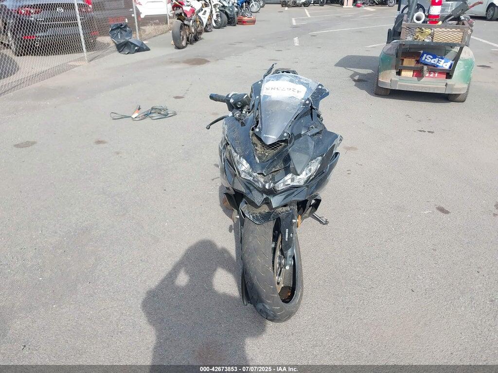 ML5ZXCP14SDA35104 2025 KAWASAKI ZX400 photo no. 5