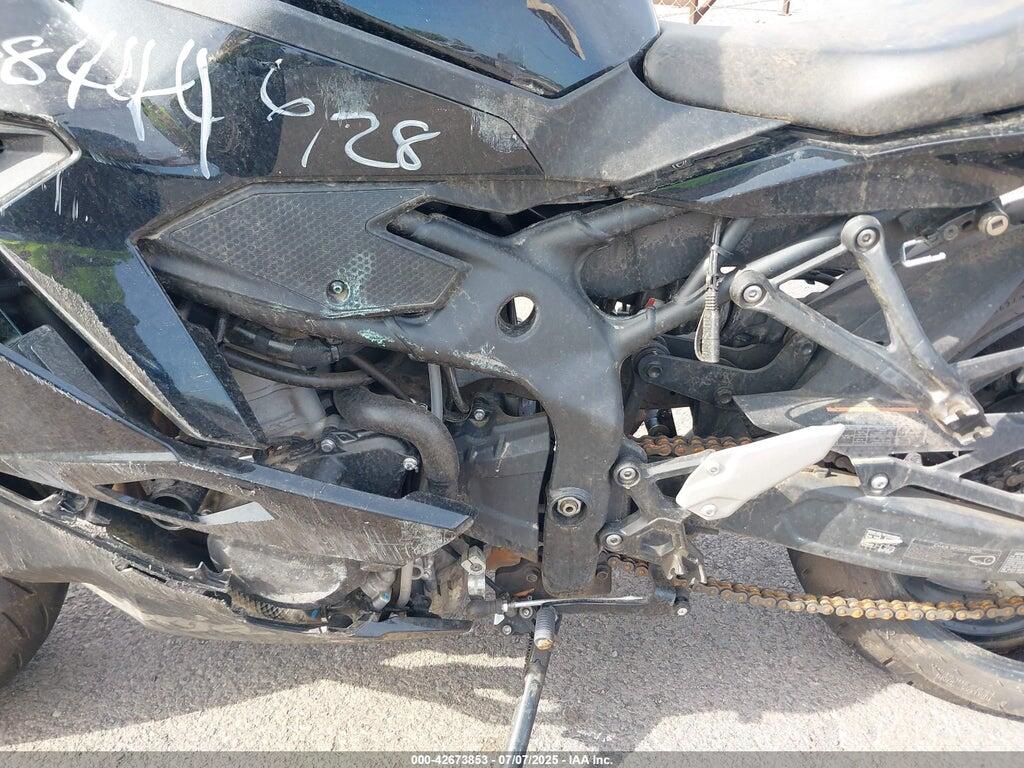 ML5ZXCP14SDA35104 2025 KAWASAKI ZX400 photo no. 9