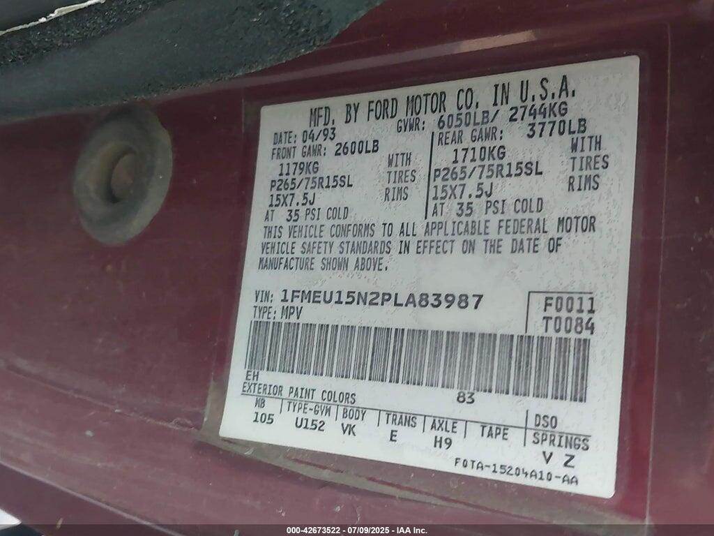 1FMEU15N2PLA83987 1993 FORD BRONCO photo no. 9