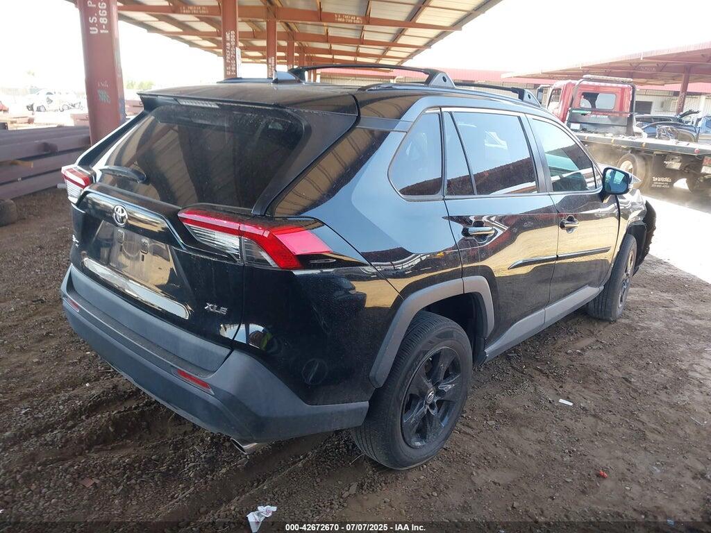 2T3W1RFV0KC014057 2019 TOYOTA RAV4 photo no. 4