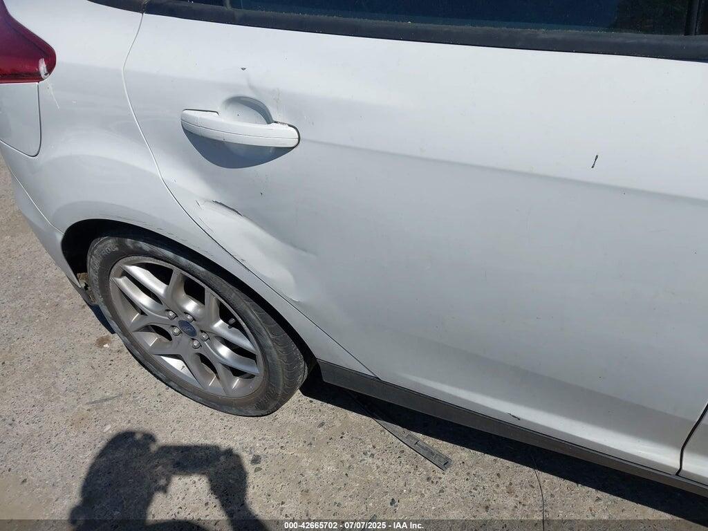 1FADP3K29FL326843 2015 FORD FOCUS photo no. 12