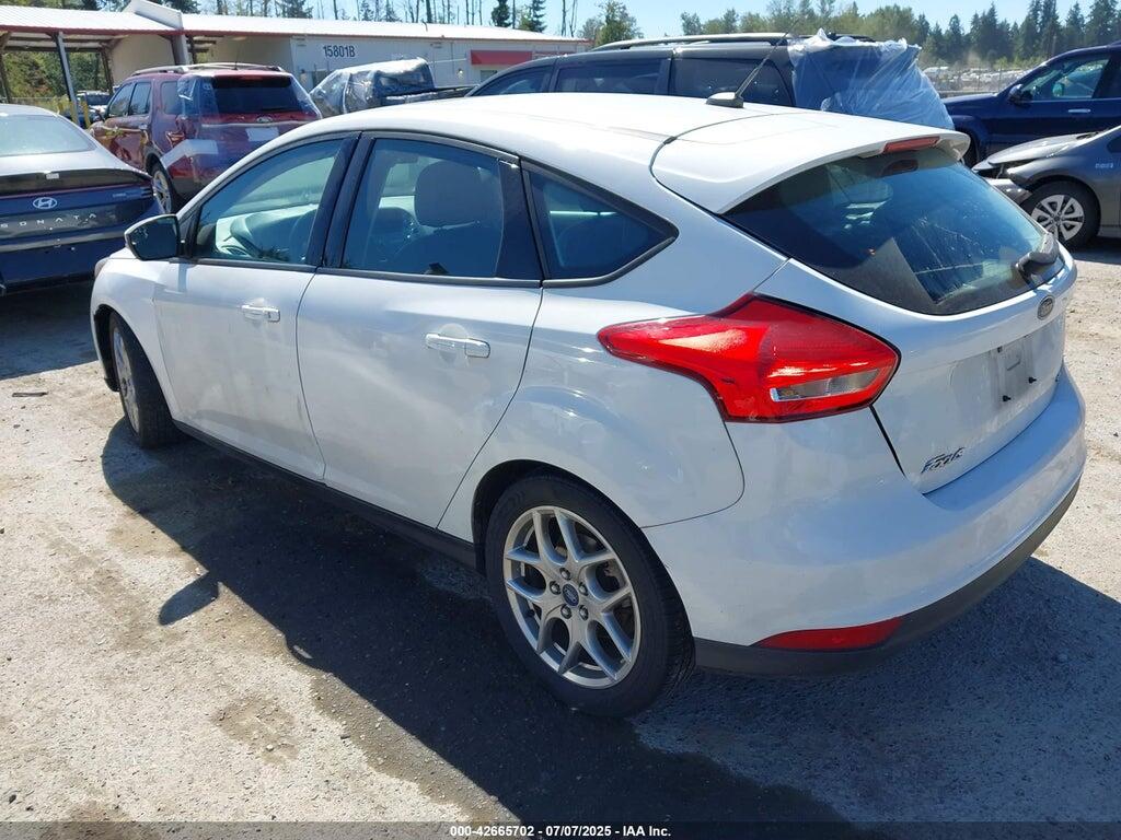 1FADP3K29FL326843 2015 FORD FOCUS photo no. 3
