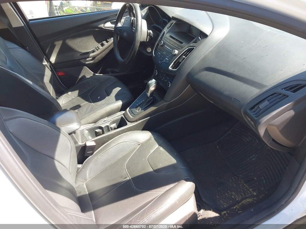 1FADP3K29FL326843 2015 FORD FOCUS photo no. 5