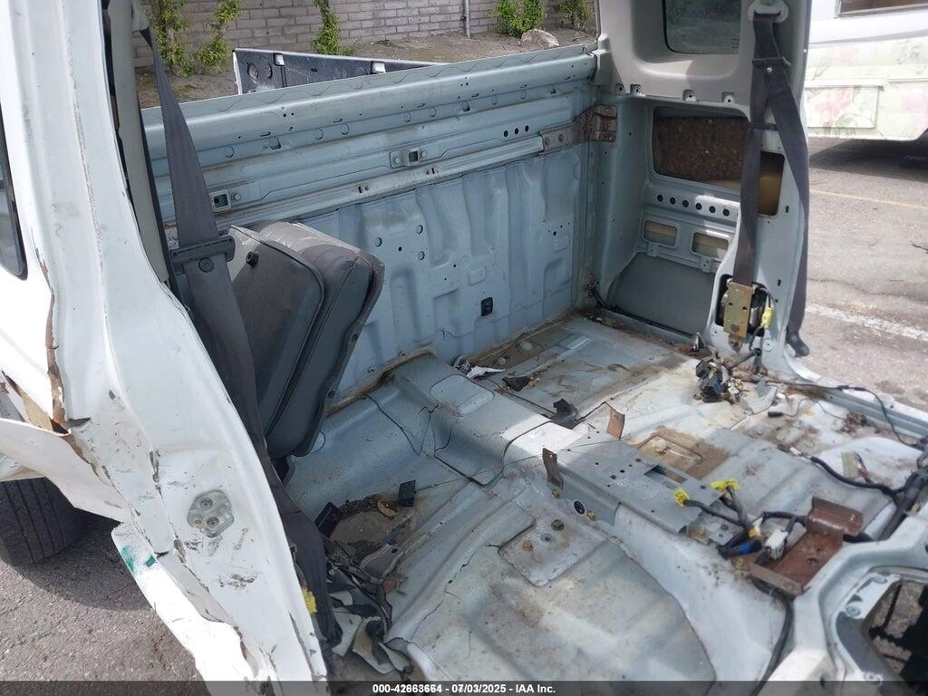 1N6DD26S71C343086 2001 NISSAN FRONTIER photo no. 8