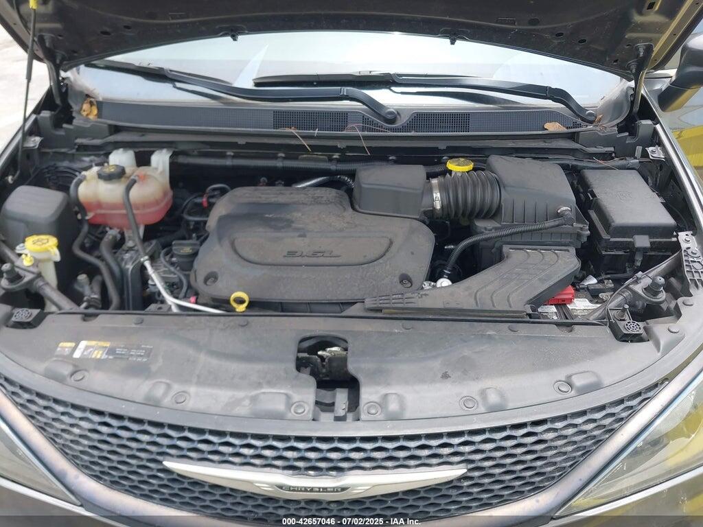 2C4RC1CG4NR223569 2022 CHRYSLER VOYAGER photo no. 10