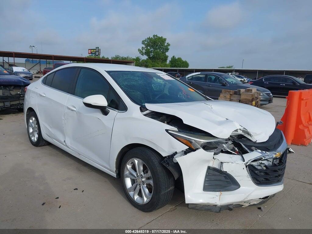 1G1BE5SM3K7100409 2019 CHEVROLET CRUZE photo no. 1