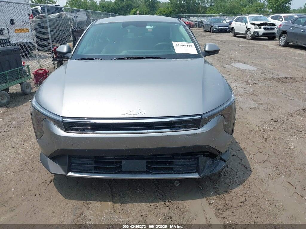 3KPFU4DE1SE127376 2025 KIA K4 photo no. 12