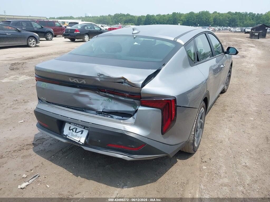3KPFU4DE1SE127376 2025 KIA K4 photo no. 4