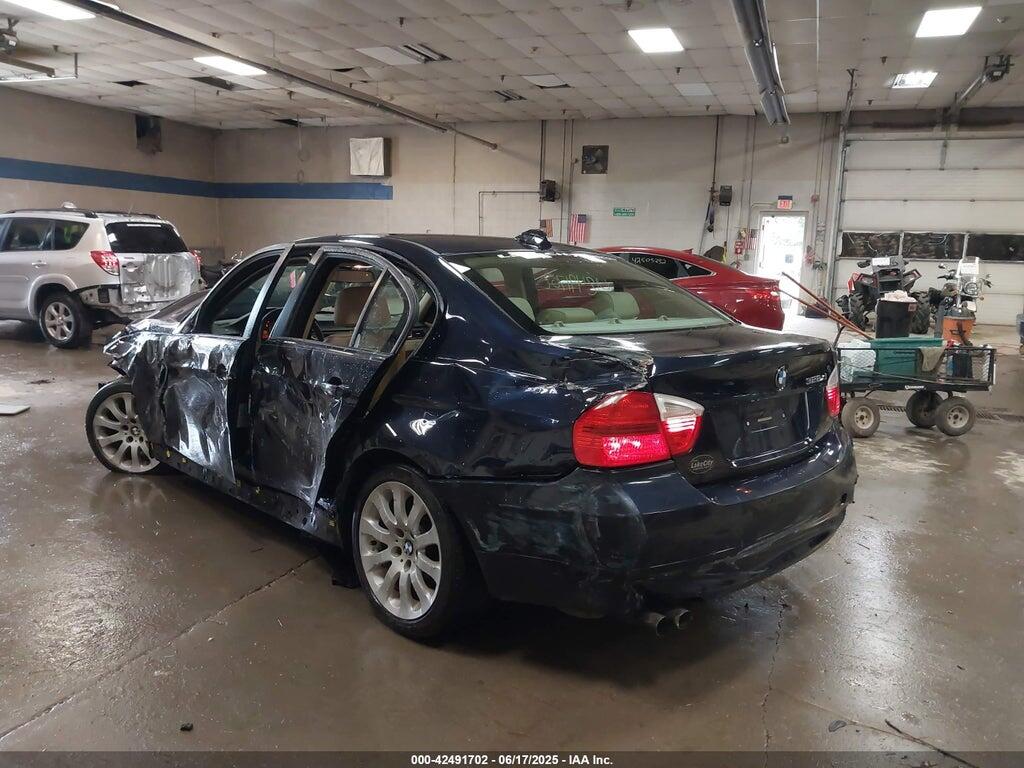 WBAVC93587K033557 2007 BMW 328XI photo no. 3