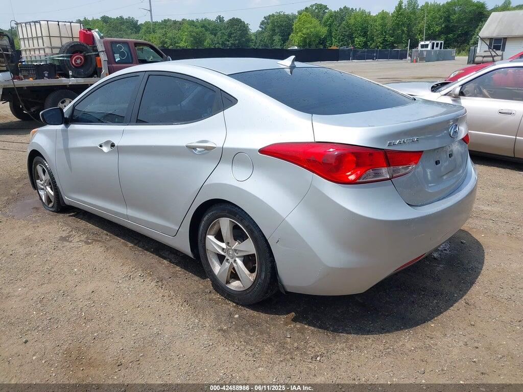 5NPDH4AEXDH397964 2013 HYUNDAI ELANTRA photo no. 3