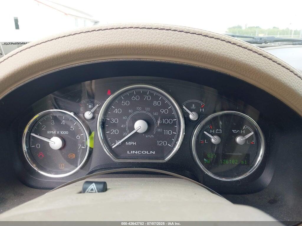 5LTPW18548FJ03124 2008 LINCOLN MARK LT photo no. 7