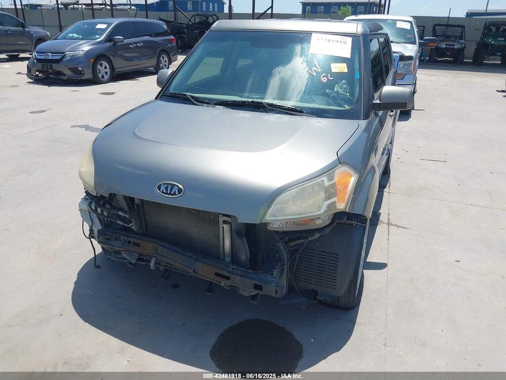KNDJT2A21B7213234 2011 KIA SOUL photo no. 10