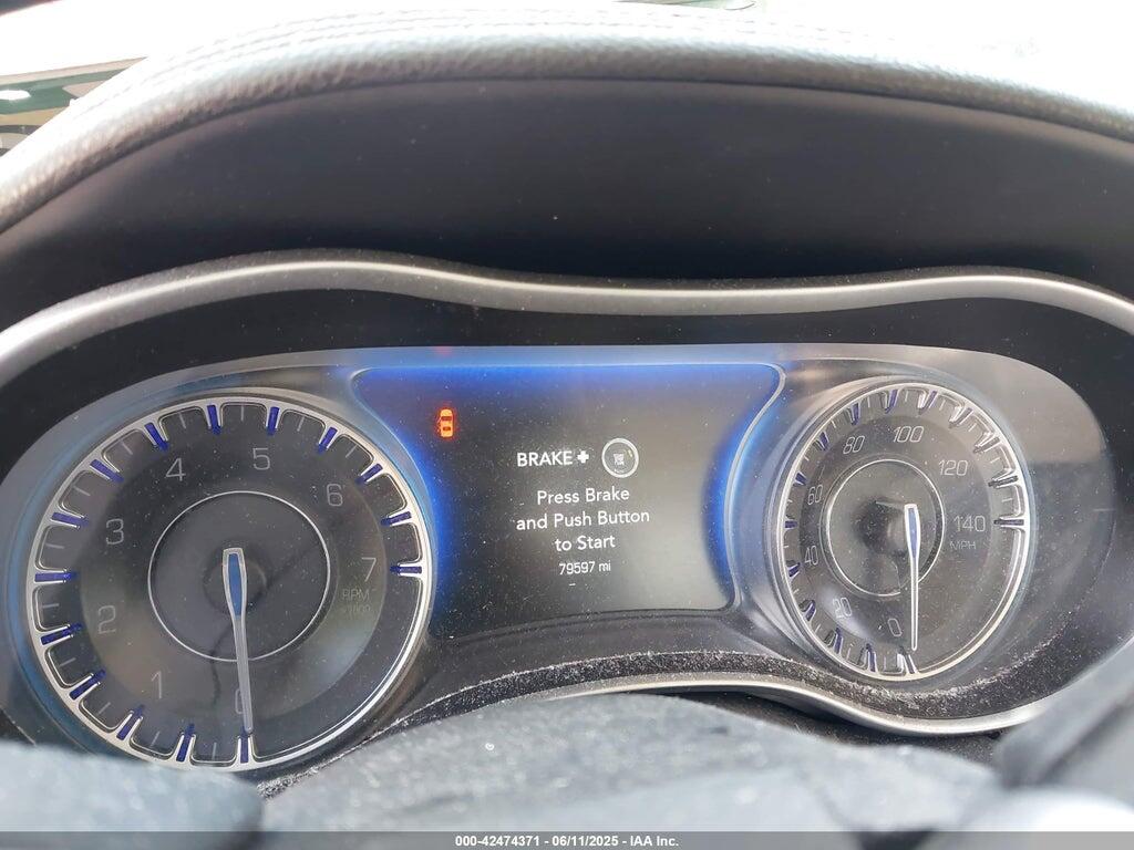 2C3CCAAG9GH311099 2016 CHRYSLER 300 photo no. 7