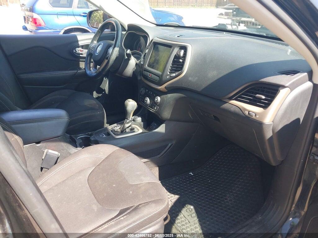 1C4PJMCS0GW154652 2016 JEEP CHEROKEE photo no. 5