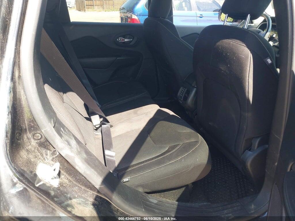 1C4PJMCS0GW154652 2016 JEEP CHEROKEE photo no. 8