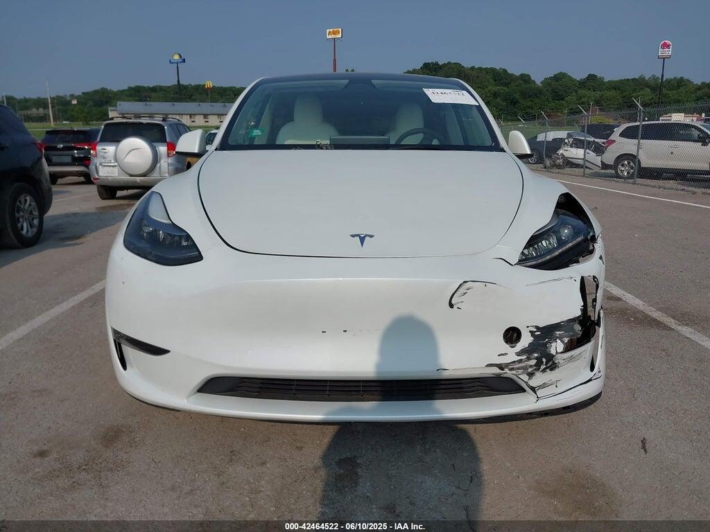 7SAYGAEE2PF648446 2023 TESLA MODEL Y photo no. 12