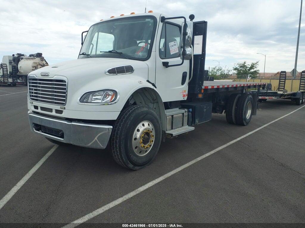 3ALACXFE2NDNA3485 2022 FREIGHTLINER M2 106 photo no. 2