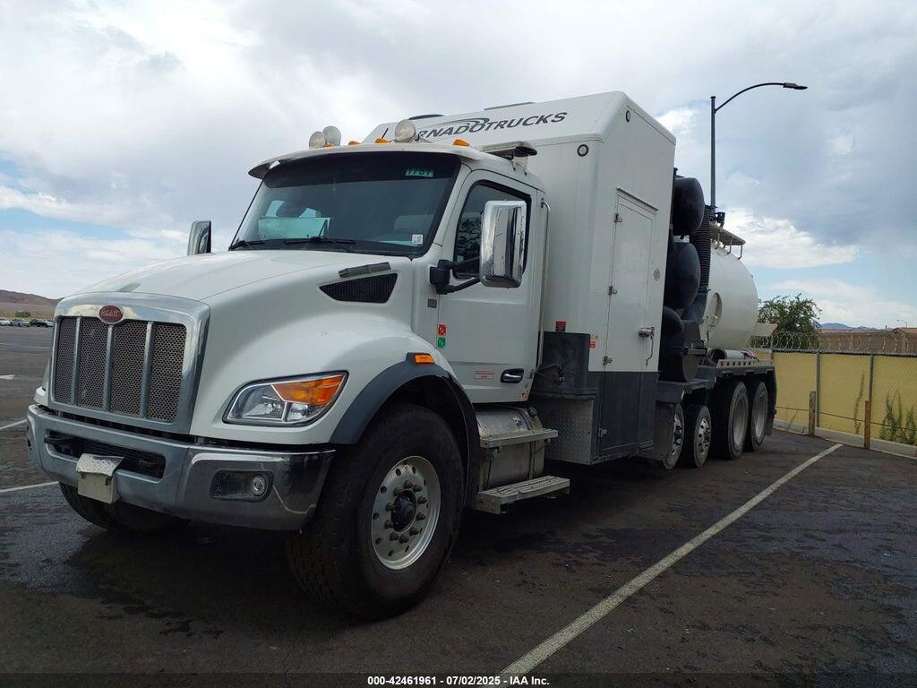 2NP8XJ0X2PM881341 2023 PETERBILT 548 photo no. 2