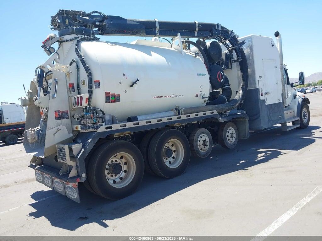 2NP8XJ0X9SM714841 2025 PETERBILT 548 photo no. 4