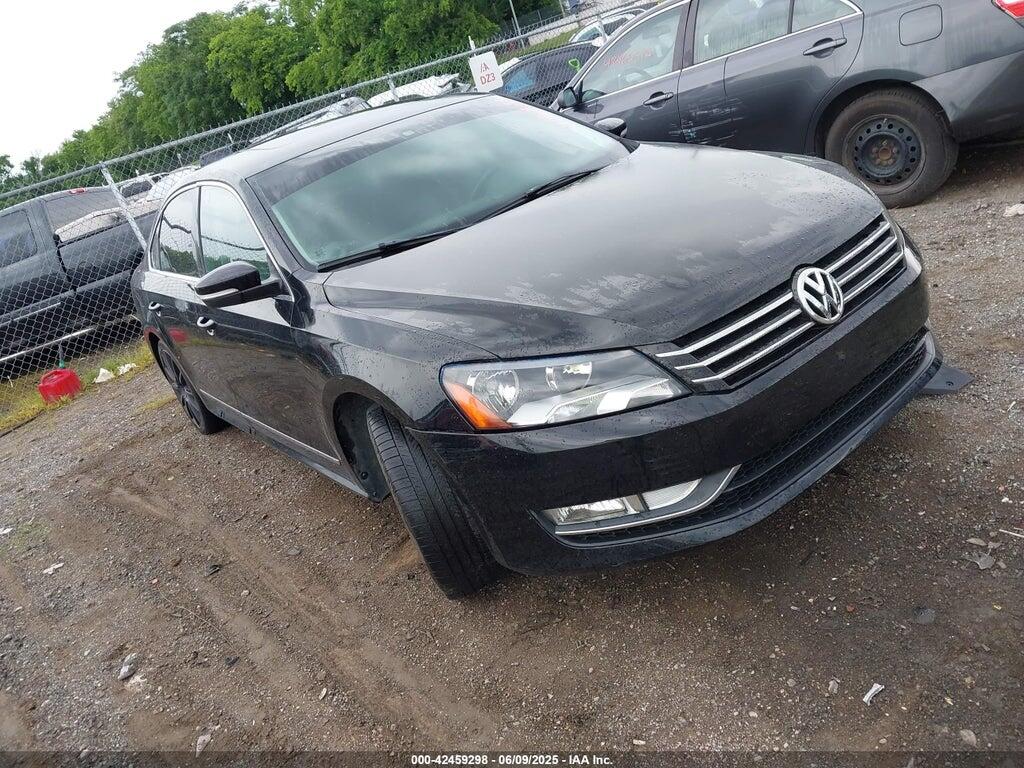 1VWBT7A32FC020806 2015 VOLKSWAGEN PASSAT photo no. 1